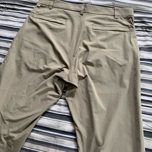 Lululemon - Commission Pant 33W/32L - Worn once